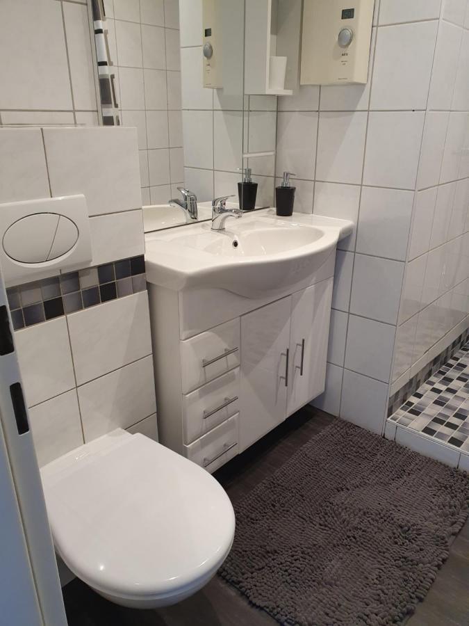 Appartamento Casa Kuenske Halle  Esterno foto